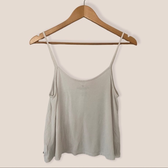 American Eagle Flowy White Tanktop - Picture 4 of 5